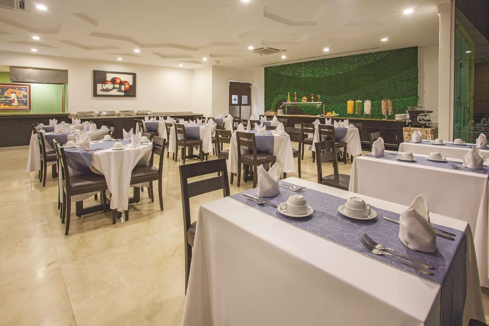 La Quinta By Wyndham Poza Rica Hotel Ngoại thất bức ảnh