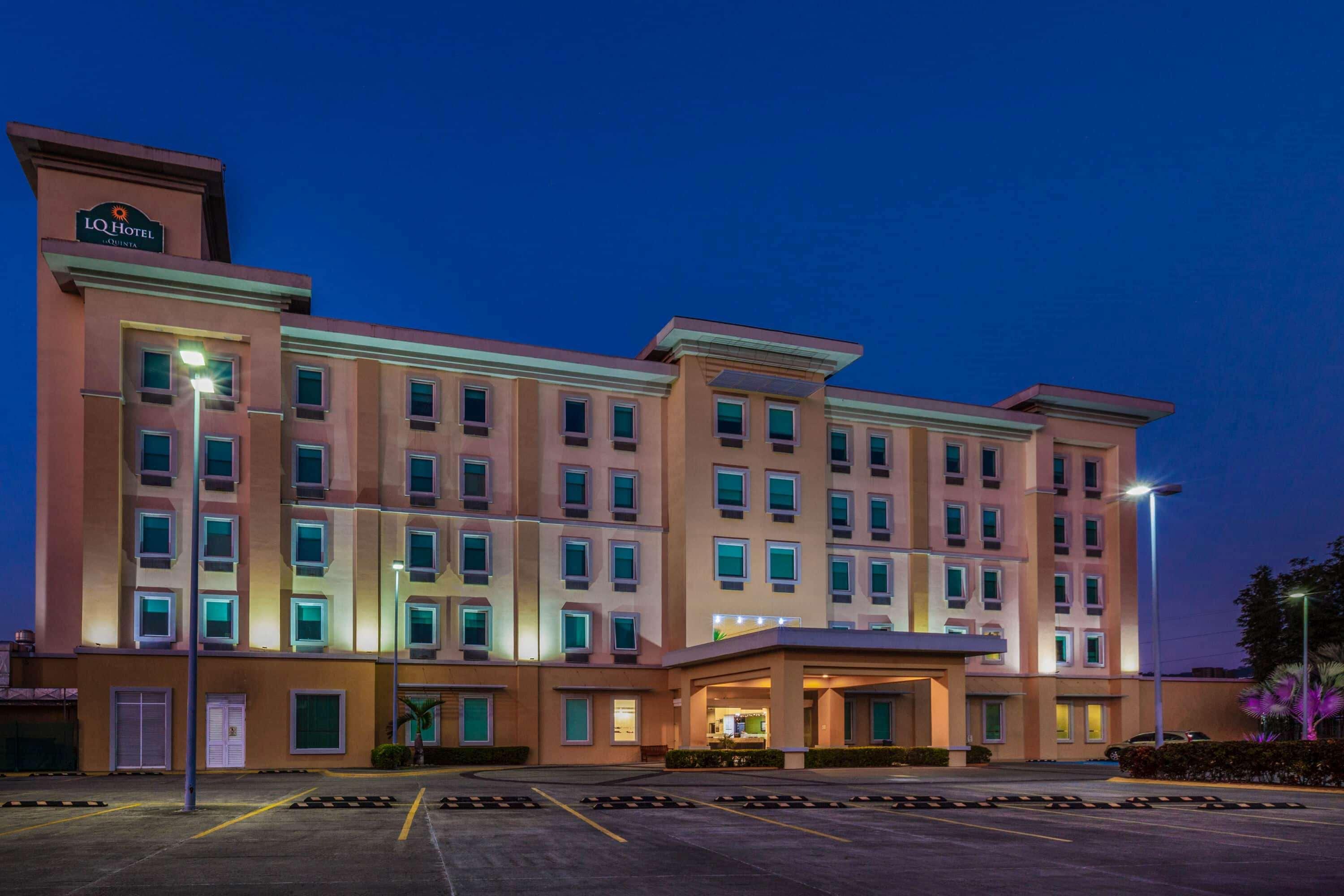 La Quinta By Wyndham Poza Rica Hotel Ngoại thất bức ảnh